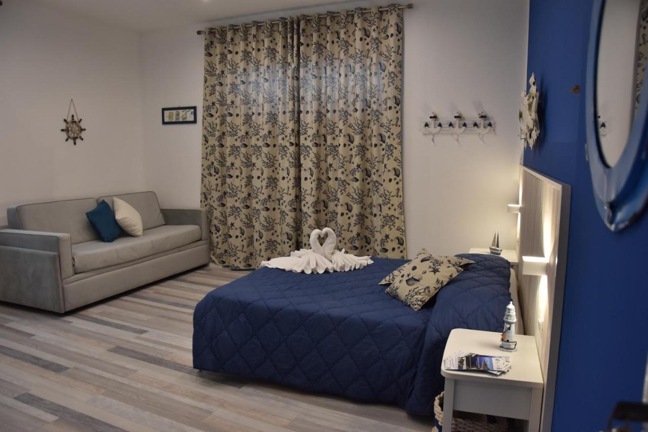 B&B Marina Blu Джардіні-Наксос Екстер'єр фото